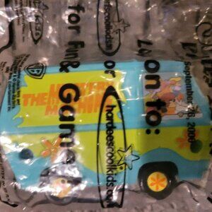 2001 McDonald's Toy Scooby Doo The Mystery Machine (sealed new)